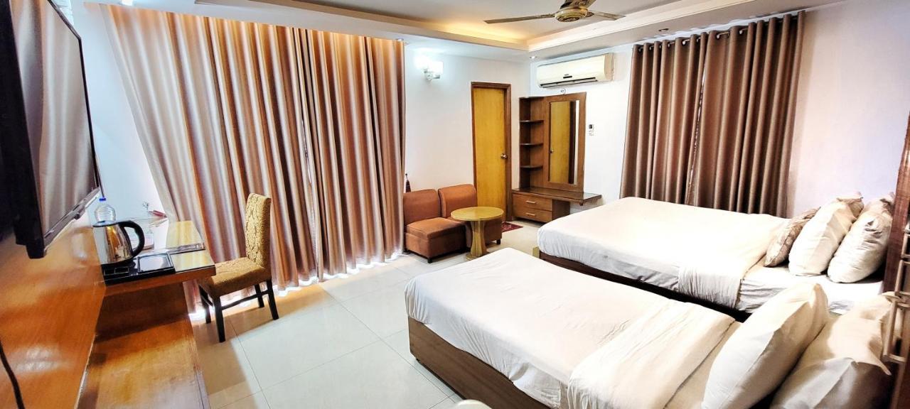 Hotel Afford Inn Дакка Экстерьер фото